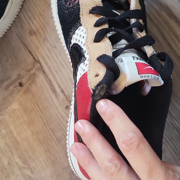 Air force 1's l 5.5Y l youth l red tan w black l sneaker l - Picture 8 of 14